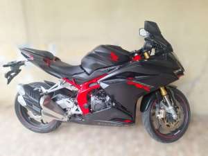 Jual bekas CBR 250RR Kondisi Baik, ABS series, atas nama sendiri,lokasi di Tanah Sareal
