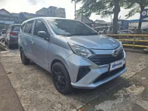 Jual bekas Daihatsu Sigra 1.0 D Bensin-MT 2019 Silver,lokasi di 