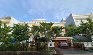 Di Jual BU Rumah Pantai mutiara pluit lokasi di Penjaringan, tersedia melalui melalui situs Olx