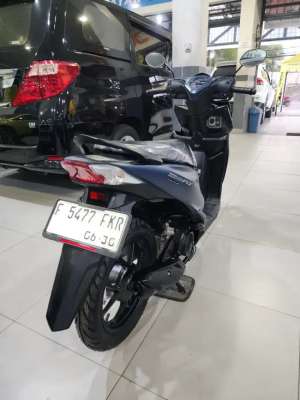 Jual bekas Di jual murah Honda biet,lokasi di Gunung Putri