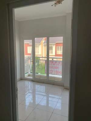 di jual rumah summarecon karawang 3 kamar tidur1 lokasi di Karawang Timur, tersedia melalui melalui situs Olx