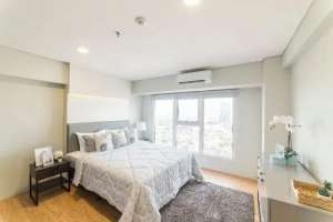 DIJUAL APARTEMEN MAQNA RESIDENCE DI MERUYA ILIR JAKARTA BARAT lokasi di Kebon Jeruk, tersedia melalui melalui situs Olx