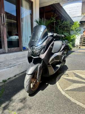 Jual bekas Dijual cepat motor Yamaha nmax turbo tipe tertinggi 2024,lokasi di Kuta Utara