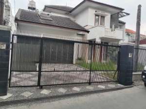 DIJUAL CEPAT RUMAH BAGUS LUAS JL SIRNAGALIH KOTA BANDUNG lokasi di Sukajadi, tersedia melalui melalui situs Olx