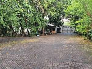 Dijual di Raya Kenjeran Tanah Bangunan cocok untuk Showroom lokasi di Kenjeran, tersedia melalui melalui situs Olx