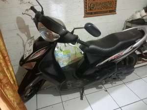 Jual bekas DIJUAL MOTOR MIO SPORTY MASIH ORISINIL,lokasi di Sumber
