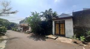 Dijual Rumah Bagus Siap Huni di Komplek Alvita Ciputat lokasi di Ciputat, tersedia melalui melalui situs Olx