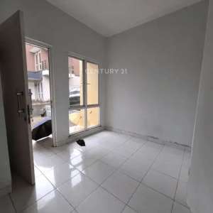 Dijual Rumah Bagus Siap Huni Di Pondok Benda Pamulang TangSel lokasi di Pamulang, tersedia melalui melalui situs Olx