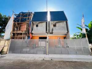 Dijual Rumah Bata Merah Akses 2 mobil dalam Perumahan Kodau Jatiwarna lokasi di Pondok Gede, tersedia melalui melalui situs Olx