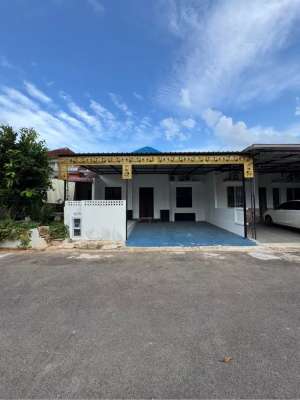 Dijual Rumah Beverly Batam Center lokasi di Dedai, tersedia melalui melalui situs Olx