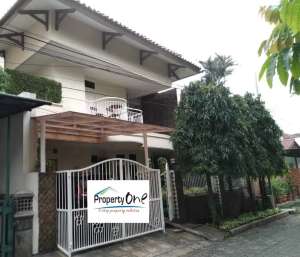 Dijual Rumah Di Taman Kedoya Permai Kebon Jeruk Jakarta Barat lokasi di Kebon Jeruk, tersedia melalui melalui situs Olx