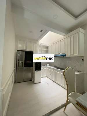 Dijual Rumah Full Furnish Mewah dan Termurah. Rumah PIK2. View Danau lokasi di Pantai Indah Kapuk, tersedia melalui melalui situs Olx