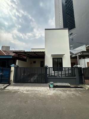 DIJUAL RUMAH FULL RENOV CLUSTER CATALINA GADING SERPONG lokasi di Gading Serpong, tersedia melalui melalui situs Olx