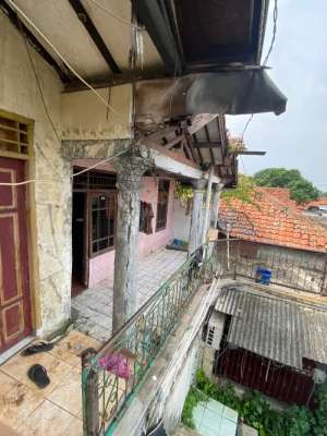 Dijual rumah indukkontrakan 20 pintu di Pasar Kemis lokasi di Pasar Kemis, tersedia melalui melalui situs Olx