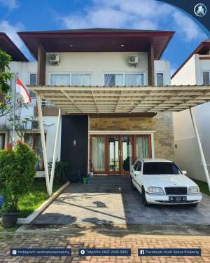Dijual Rumah Mewah Baru - Lengkap PerabotanFull ACKolam Renang lokasi di Banda Raya, tersedia melalui melalui situs Olx