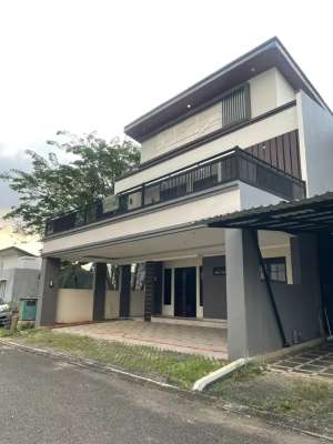 Dijual Rumah Modern Kontemporer The Icon Simplycity BSD lokasi di Bumi Serpong Damai, tersedia melalui melalui situs Olx