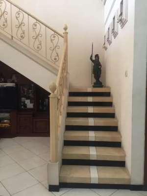 Dijual rumah sutorejo permai dekat pcm, galaxy mal, its lokasi di Mulyorejo, tersedia melalui melalui situs Olx