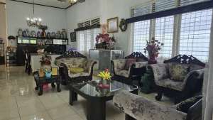 Dijual Rumah Tua Cocok Kost Strategis Cipang Jakarta Timur lokasi di Pulo Gadung, tersedia melalui melalui situs Olx