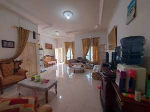 DIJUAL RUMAH VILLA KENCANA DAMAI JALAN PANGERAN AYIN PALEMBANG lokasi di Sako, tersedia melalui melalui situs Olx