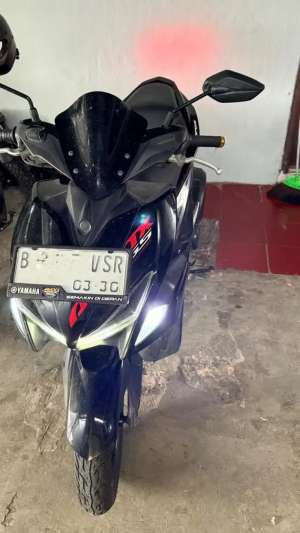 Jual bekas Dijual Yamaha Aerox 2019 Hitam 155cc,lokasi di Cilandak