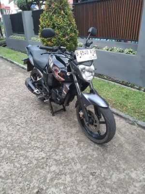 Jual bekas Dijual Yamaha Byson tahun 2013 surat lengkap pajak hidup,lokasi di Ciledug