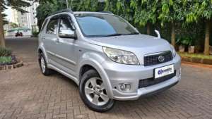 Jual bekas DP 5 Toyota Rush 1.5 S Bensin-AT 2010 6II,lokasi di 