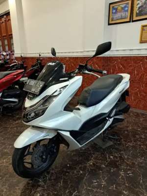 Jual bekas DP 500 RB PROMO PCX 160 ABS 2022 DI BANTU SAMPE ACC,lokasi di Cengkareng