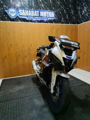 Jual bekas DP 500 RIBU YAMAHA R15M ABS CONNECTED TAHUN 2022 SIAP PAKAI,lokasi di Tajurhalang