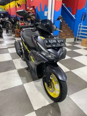 Jual bekas DP 700Yamaha Aerox Connected 2021,lokasi di Kebayoran Baru