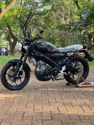 Jual bekas DP Kredit 800 RIBU Yamaha Xsr 155 Tahun 2022,lokasi di Jagakarsa