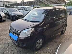 Jual bekas DP MURAH Suzuki Karimun Wagon R 1.0 GL Bensin-MT 2014 TYL,lokasi di 