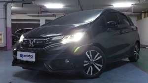 Jual bekas DP Rendah 10JT Honda Jazz 1.5 RS Bensin-AT 2018 Hitam,lokasi di 