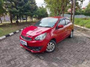Jual bekas DP RENDAH Mitsubishi Mirage 1.2 GLX Bensin-MT 2016 MERAH nZF,lokasi di 