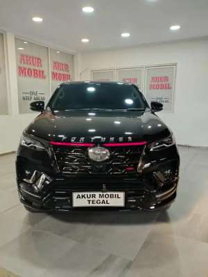Jual bekas FORTUNER 4X2 TRD 2021 HITAM FUL ORISINIL SIAP PAKAI KREDIT MUDAH,lokasi di 