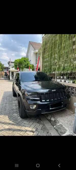 Jual bekas Grand Cherokee 2012,lokasi di 