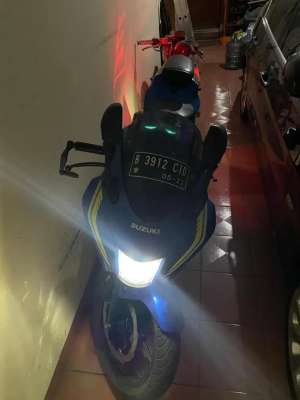 Jual bekas GSX 150R 2018 BIRU,lokasi di Kiaracondong