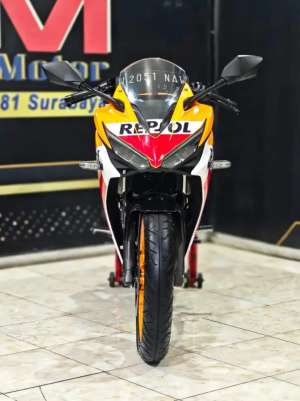 Jual bekas Honda All New CBR150R FACELIFT TH 2020 ABS REPSOL,lokasi di Wonocolo