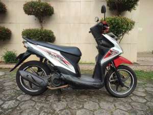 Jual bekas HONDA BEAT ESP TAHUN 2016,lokasi di Bumi Serpong Damai