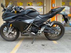 Jual bekas Honda CBR New 150RR LED Tahun 2024 LowKM PajakPnjg MesinHalus Siap Gas,lokasi di Cengkareng