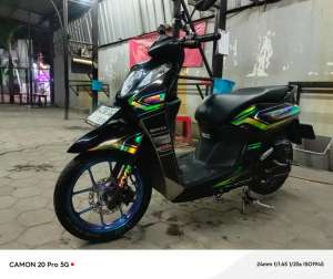 Jual bekas Honda Genio CBS 2024 Warna Hitam Mulus 80 Surat2 Lengkap Pajak Hidup,lokasi di Ciputat