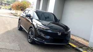 Jual bekas Honda HRV 1.5 SE Sensing Panoramic 2023,lokasi di 