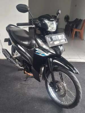 Jual bekas Honda REVO FIT 2022,lokasi di Pedurungan