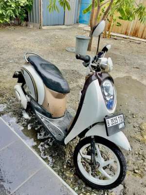 Jual bekas honda scoopy karbu 2010,lokasi di Bekasi Utara