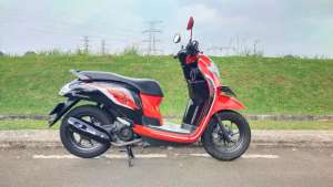 Jual bekas Honda Scoopy sporty good condition 2019,lokasi di Sawangan