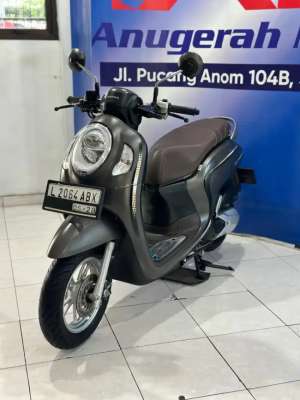 Jual bekas Honda Scoopy Stylis Keyles 110cc Th. 2023 Km 5Rb Anugerah Motor,lokasi di Sukodono