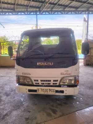 Jual bekas ISUZU ELF NHR 2013,lokasi di 