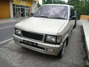 Jual bekas Isuzu panther new higrade 1997 plat ae mari mobil bekas sekoto kediri,lokasi di 