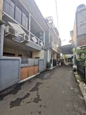 Jual Cepat Rumah Kos 3 Lantai Full Terisi Kebon Jeruk Jakarta Barat lokasi di Kebon Jeruk, tersedia melalui melalui situs Olx