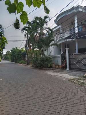 Jual Cepat Rumah Siap HuniKios di Karawaci Tangerang lokasi di Kelapa Dua, tersedia melalui melalui situs Olx