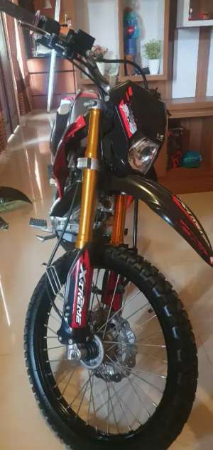 Jual bekas Jual KLX BF Extreem,lokasi di Sambi